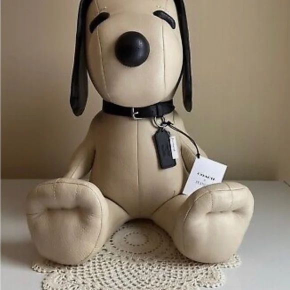 COACH - あぶりん 　COACH PEANUTS SNOOPY ドール Coach X Peanuts Snoopy Collectible Signature Plush Doll | eBay